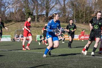 Bild 50 - wBJ Eimsbuettler TV - VfL Wolfsburg : Ergebnis: 1:3